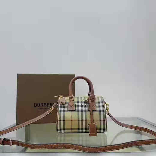 2025 new fashionable and versatile commuter bag storage bag 25 1