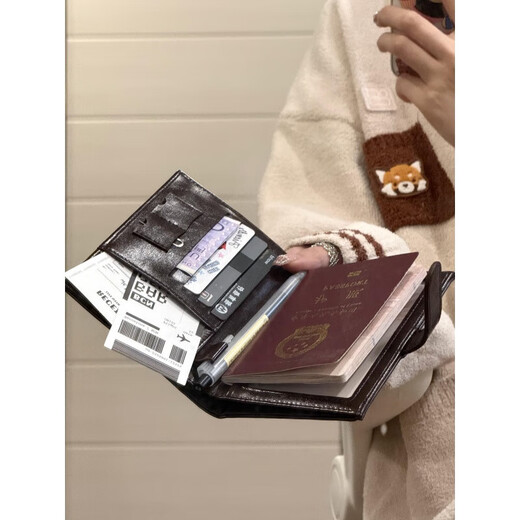 Кошелек для паспорта с пряжкой, встроенный держатель для паспорта, многофункциональная сумка для проездных карт, билет, удостоверение личности, ручная кладь для поездки за границу, основное изображение коричневого цвета
