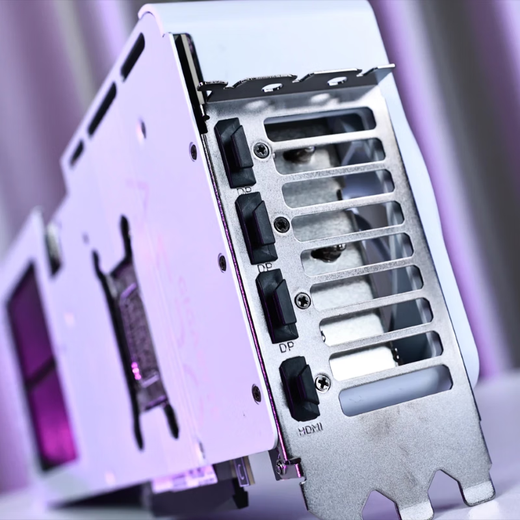 GIGABYTE RTX 5070 Ti 16G carte graphique 4K/2K ordinateur de bureau jeu deepseek intelligence artificielle peinture rendu concepteur apprentissage profond sous-phare RTX5070Ti Snow Eagle OC 16G