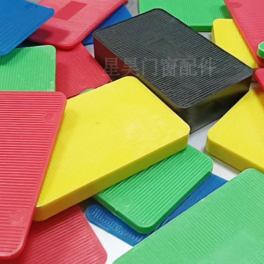 Jiang Zhiai-Tür- und Fenster Außenrahmen Installation Dichtung Feststoffdichtungslager-tragende Nylon-Pad-Vorhangpolster Fix
