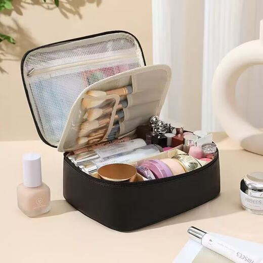 High-looking storage bag with large capacity and multi-layered area to store toiletries, high-end new style PU leather waterproof cosmetic bag 1 piece white PU leather waterproof cosmetic bag