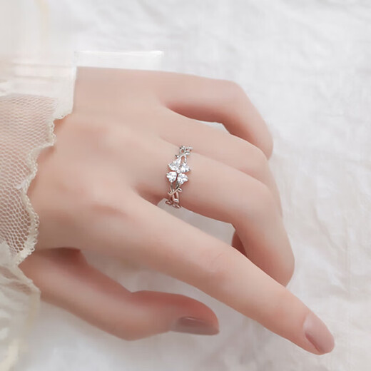 Ji Sifan ring women's single ring light luxury fashion jewelry versatile simple jewelry birthday gift anniversary gift for girlfriend and wife four-leaf clover white diamond ring