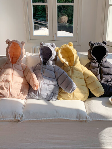 Xiaohongshu hot style boys and girls jackets children's jackets 2025 winter children's clothing boys and girls letter cotton coat baby trendy black cm 90