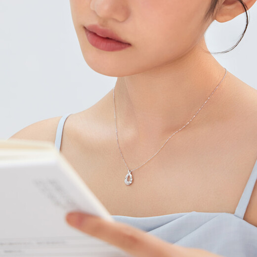 Lukfook Jewelry Platinum Necklace Platinum 950 Hollow Water Drop Necklace Price EFPTBN0006 Approximately 3.09 grams