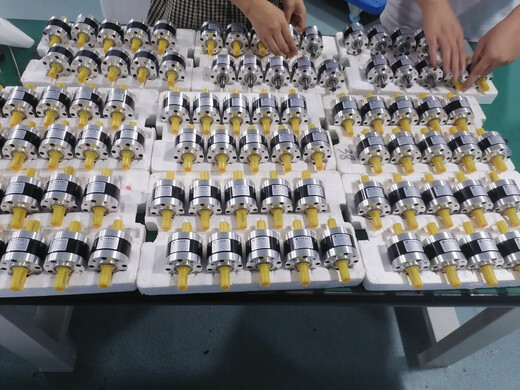 XMSJ行星增速器36双轴齿轮箱加速器可增速和减速使用钢齿轮批量15. 1391输入6减速铣扁1mm