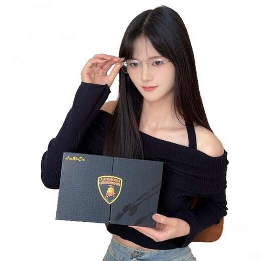 
Upgraded ultra-light frameless glasses can be optionally equipped with 150 to 400 degrees Lamborghini reading glasses, black gift box, color-changing reading glasses 200 degrees (recommended for 50-55 years old)