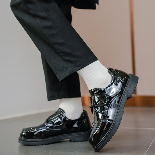 Tian Miaomiao boys' leather shoes soft sole children's campus performance shoes new style little boy performance British style student black leather shoes boys' black leather shoes upgraded Velcro style 36 size shoe inner length about 225mm