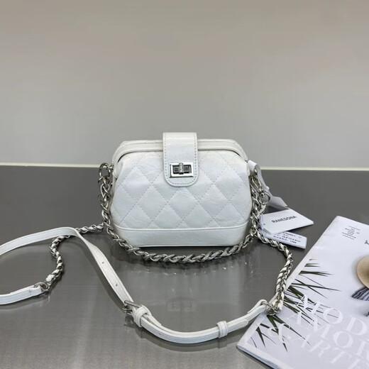 Yryh Diamond Broidered Fil Shell Sac Nouveau mini sac à bandoulière à une épaule à une épaule 2025 Black
