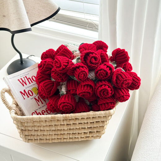 Autumn and winter Class A popular rose bouquet blanket multifunctional rose blanket car office blanket children's towel quilt rose bouquet blanket 150*150cm 99 roses