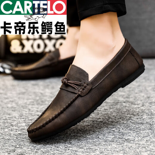Cartelo 25 primavera y verano nuevos zapatos versátiles de frijoles de hombres versátiles transpirables y no deslizantes zapatos de cuero casual versión coreana zapatos d826 negro 39 pequeño