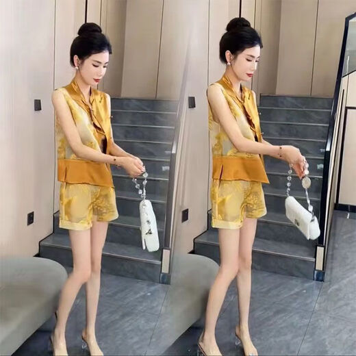 
Hengyuanxiang national style noble fashion suit for women 2025 summer new style knives sleeve splicing button vest shorts two-piece set for women 12158-Yellow suit M [Suggested 80-95Jin [Jin equals 0.5 kg]]