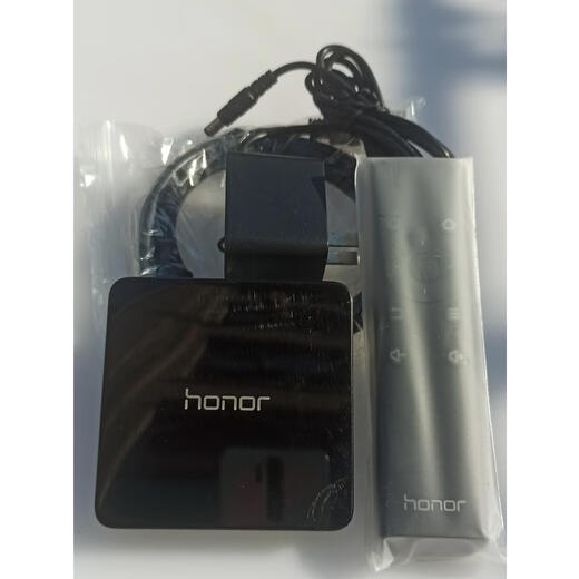 荣耀honor/荣耀 盒子M321高清4K网络机顶盒M330家用免看vip资源电视 荣耀M3218新无包装配套全新红外 标配