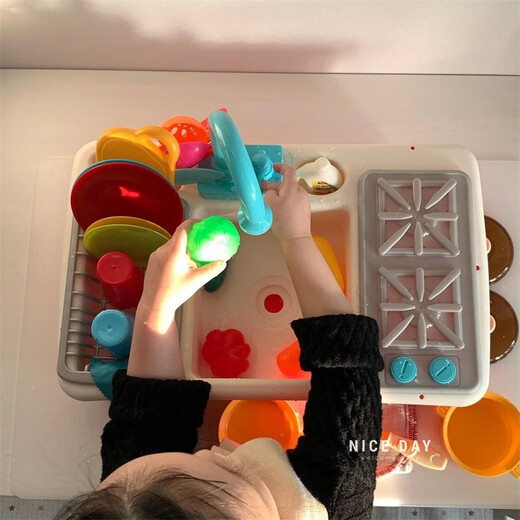 Korean ins children's dishwasher toys baby simulated kitchenware children washing vegetables and playing house dishwasher pool boy and girl red