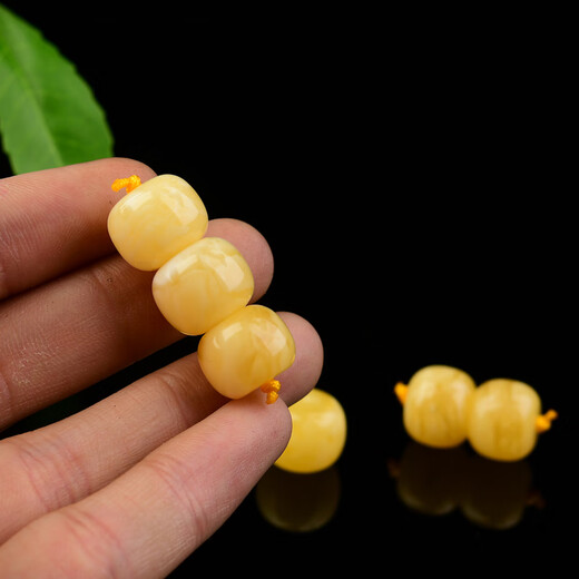 Xuanxia natural beeswax single beads loose beads old-style barrel beads drum beads pier with bead bracelet accessories top beads waist beads beeswax beads about 10 mm single bead with certificate