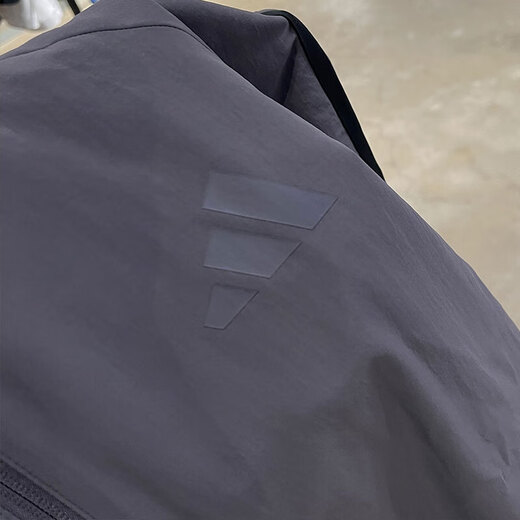 阿迪达斯 （adidas）外套男装2025夏季新款运动服梭织透气宽松舒适休闲立领夹克 KC3893深灰色 M