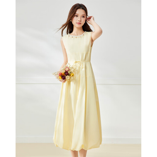 IEF/Aiyifu 2025 Summer Nuevo estilo para niñas Temperamento suave Gentle Vacation Fashion Chaleco de mujer Falda larga Amarillo L