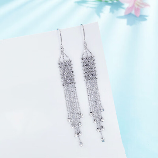 Lao Fengxiang platinum earrings pt950 lace tassel bouncy bead earrings curved hook birthday gift for girlfriend platinum jewelry platinum about 8.47g one pair