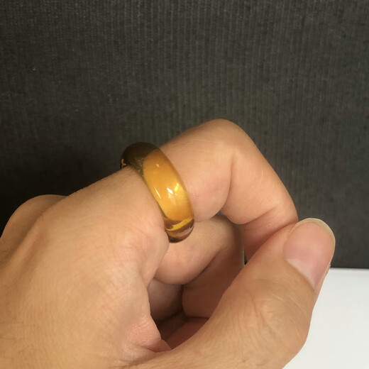 Shimei natural Burmese amber beeswax ring ring ring ring running ring finger gold amber brown amber tea amber size customization