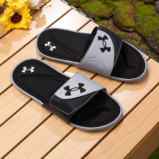 Under Armour Официальная мужская обувь 2025 Осень Новые Сандалии Легкие дышащие воздухопроницаемые пляжные туфли мягкие спортивные тапочки 3022711-002 /предложено взять больший размер 40/250