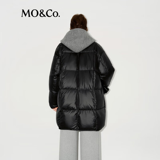 MO&Co. 90 weiße Gänsedaunen, beheiztes Futter, lockeres und leicht warmes Revers MBD4EI