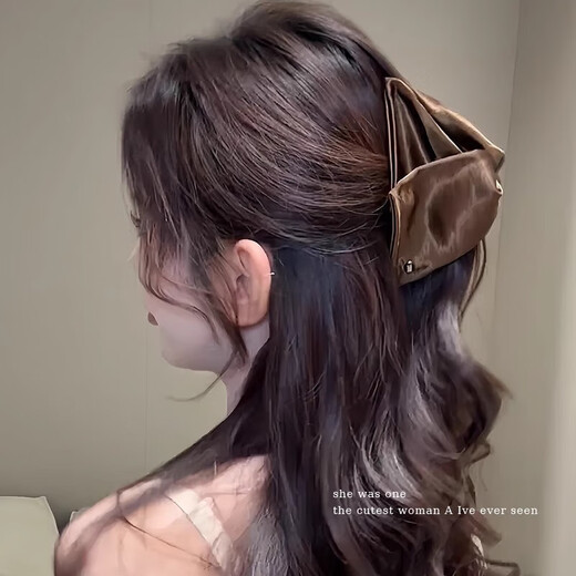 Satin shell triangle gripping clip shark clip high-end temperament back of the head hairpin hair accessories headwear new versatile light luxury black