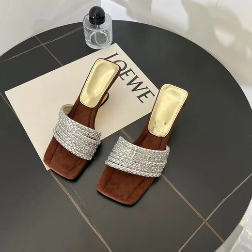 
Cheat French rhinestone heel sandals for women, summer high school thick heel slippers, versatile thick soft sole and light luxury gold, heel height 5cm 36 normal size, wide foot foot high shot one size