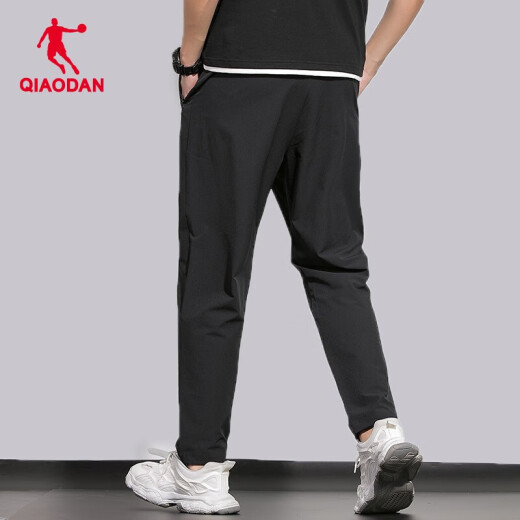 乔丹（QIAODAN）运动裤男夏季薄款冰丝梭织速干透气休闲宽松男士长裤子 黑色（拉链口袋） 3XL