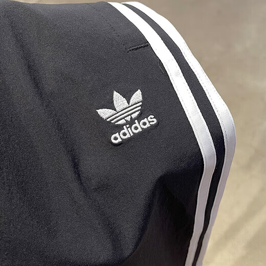 Adidas Clover Bans