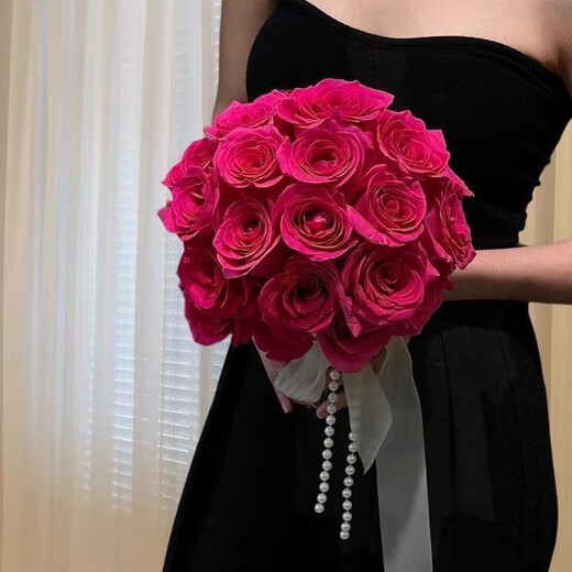 Rosas rojas simuladas de Weici y pequeño libro rojo en el mismo ramo de boda rosa rosa rosa novia de la novia sosteniendo flores rosa roja rama individual