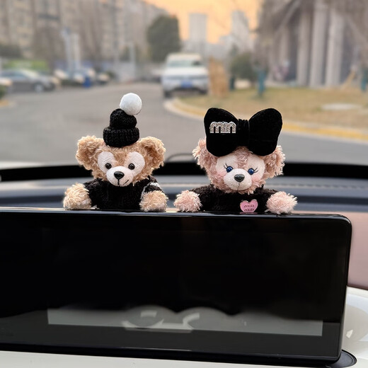 Yusenyi 2025 Zentralkontrollbildschirm Papa Shirley Mei Car Innenzubehör Ornamente Display Bildschirmdekoration Süße Frauen Ornamente Schwarzer Pullover Dafei