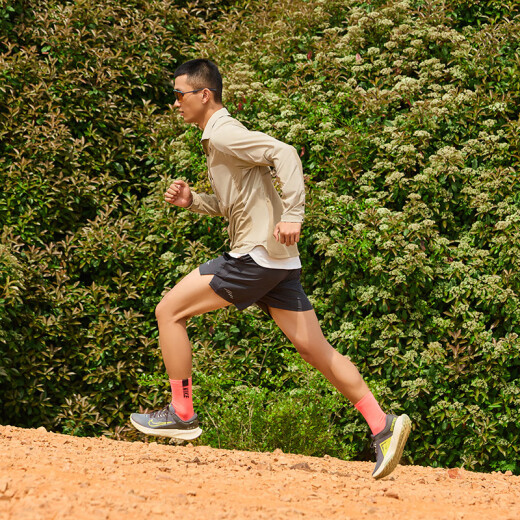 耐克（NIKE）JUNIER TRAIL 2 GORE-TEX防水男子越野跑步鞋HM9734 002白金色/白/神秘焰火色/泡沫粉 38