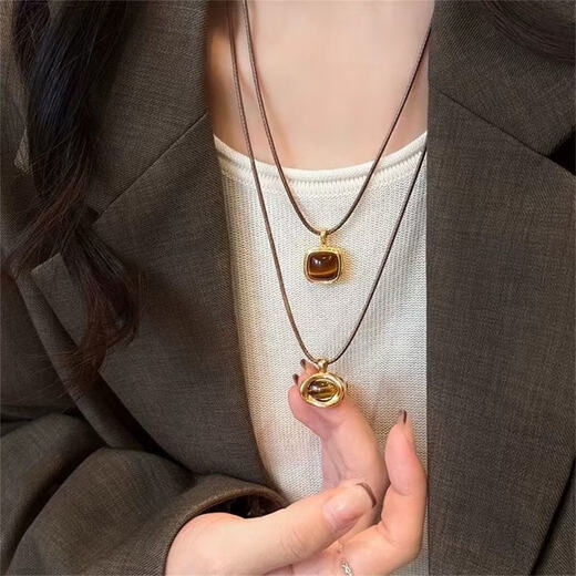 秋冬虎眼石皮绳抽拉项链女美拉德雅丹风长款毛衣链简约时尚锁骨链 虎眼石方形+椭圆形【两条装】