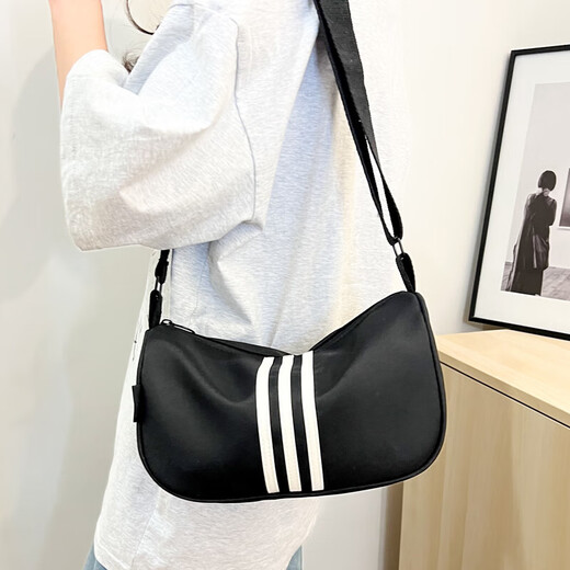 Oxford tela Bag Women's 2025 NUEVA FAMINA VERSATILE VERSATILE ONE-HOLEZA BOLSO CROSSBOLY BOLSO MABRILLO BAGO DEL PILMA 841 NEGRO