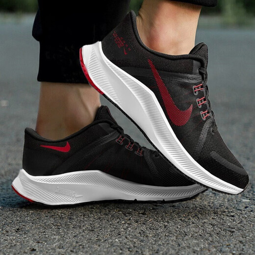 Nike (Nike) 2025 Herrenschuhe offizielle Schiffsgeschäft Herumn Herumn Neue Sportschuhe Freizeitschuhe atmungsaktive Laufschuhe Laufschuhe DA1105-001/Quest 4 40 (250 mm) Herrengröße