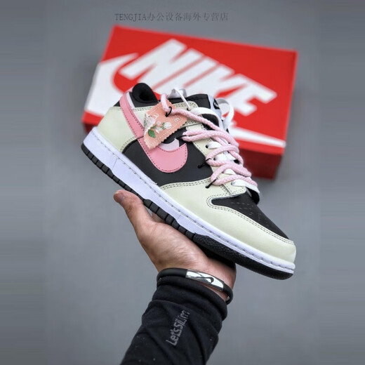 耐克（NIKE）定制球鞋 Dunk 芭比花园 脏脏鞋 时尚简约潮流板鞋FD1232-001 DH9765-002 芭比花园 定制球鞋不 36