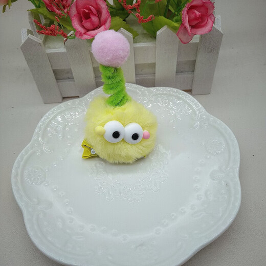 Cute and funny plush fried ugly doll antenna briquette hairpin female hair clip headdress class gift antenna twist clip mixed color