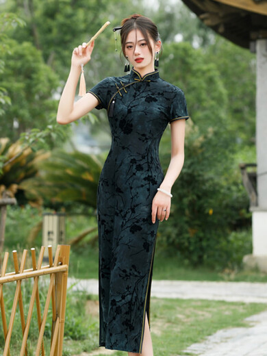 
Leaving Tian Lao Shanghai Full-palm Cheongsam Ancient Blue and White Porcelain Old Shanghai Long Improved Cheongsam New 2025 Young Women 17078 Pattern M All Size