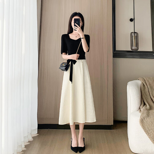 La Chapelle (La Chapelle) Schwarz-Weiß-Spleißkleid für Frauen im Sommer 2025 Neues Mode-Taillen und schlanker gefälschter zweiteiliger Set A Rock White M schlägt 101-110jin vor [Jin ist gleich 0,5 kg]