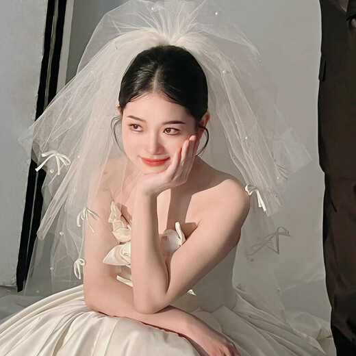 
Shantoulin Village Veil Certificate Pearl Bride Veil Main Wedding Dress Bow Pearl Hair Garment Puffy Korean Style Photo Shot Band Beaded Veil-about 80cm