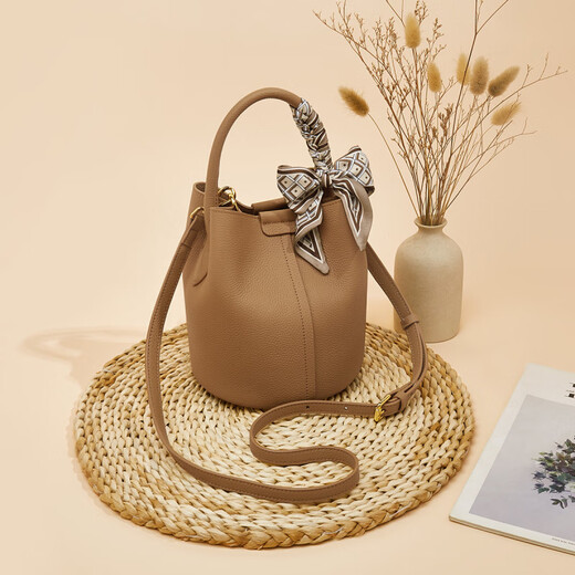 Sac féminin Golden Fox Bag féminin 2025 Nouveau sac de cross-body Luxury Luxur