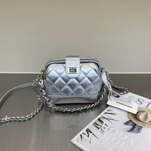 Yryh Diamond Broidered Fil Shell Sac Nouveau mini sac à bandoulière à une épaule à une épaule 2025 Black