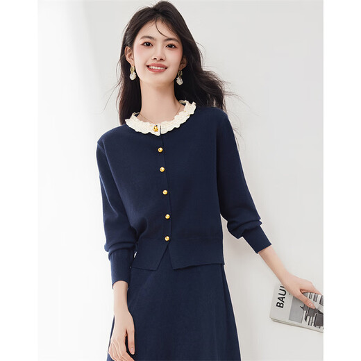 Xin Feiyu fashionable temperament salt knitted cardigan women's autumn and winter 2025 new bottoming shirt for age reduction, western style loose slimming top