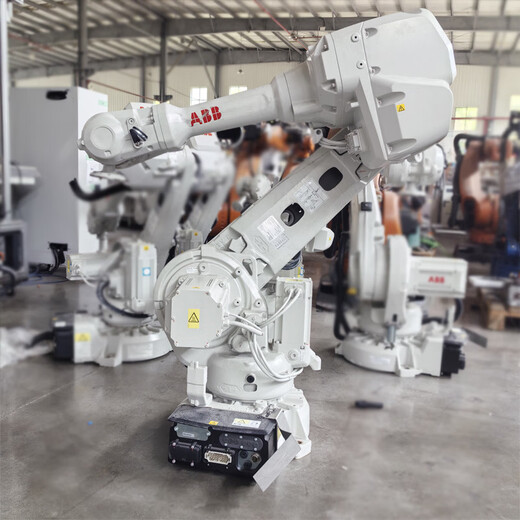Second-hand IRB4600 six-axis robot load 40/60KG handling, palletizing and polishing industrial robot arm IRB4600-60/2.05 (load 60KG arm span