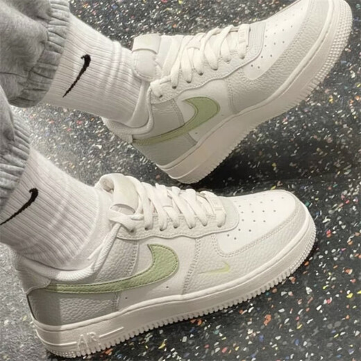 Nike (Nike) Chaussures décontractées Chaussures pour femmes 2025 Summer New Sports Chaussures AF1 Air Force No. 1 Chaussures basse IB3881-001 IB3881-001 Phantom Grey / Light Military Green 38