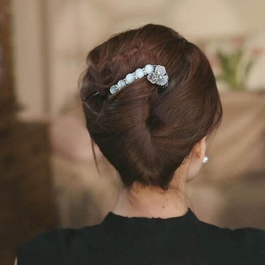 Dongyi's carefully selected twist clip hair clip for women's hair with multi-disc hair clips, high-end rhinestone beaded one-word clips, simple and not irritating the hair in summer