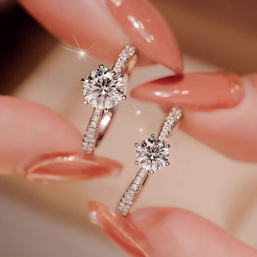 Pt950 platinum one carat moissanite diamond ring women's engagement ring for girlfriend's birthday and Valentine's Day gift. Star women's ring 50 points - light luxury model. You need to contact customer service/remark the circle number if you are closed.