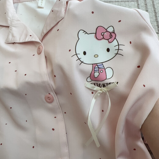 
Ice silk pajamas three-piece set suspenders new comfortable and soft outside short-sleeved home clothing Kitty Girl Kitty three-piece set Short-sleeved + shorts + trousers 2XL 160-172 Height 140-160Jin [Jin equals 0.5 kg]