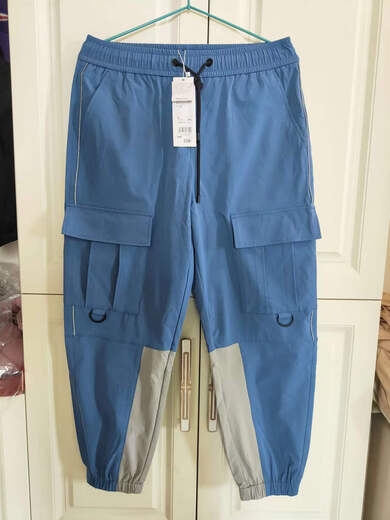 Yimuqi High-End-Meijia-Jeans in Sommerelastik, weicher, einfacher einfacher Grundstil-Wasch-Jeanshosen, mittelblauer Patch dünne Gerade Jeans, Einheit 31-17078