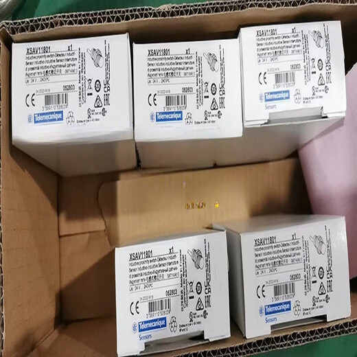 Spot XSAV11373/11801/12373/12801/Schneider proximity switch brand new original authentic XSAV11373