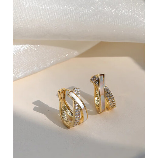 DL 1998 Fat Donglai same style color gold earrings removal benefit ~ 18K gold cross mother-of-pearl set with diamonds 2025 new French style earrings 18K gold earrings